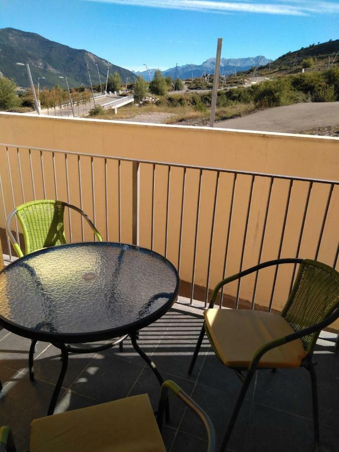 Apartamento Pirineo Aragones Latas Eksteriør billede
